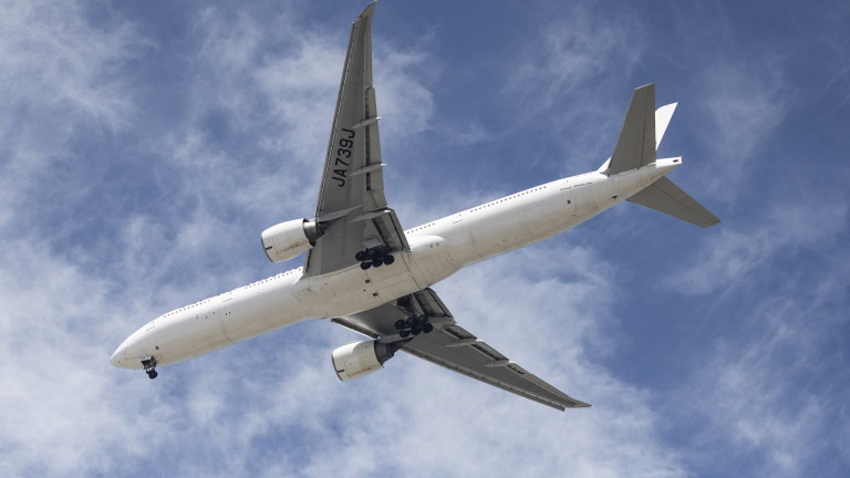 Япония купува 100 самолета Boeing
